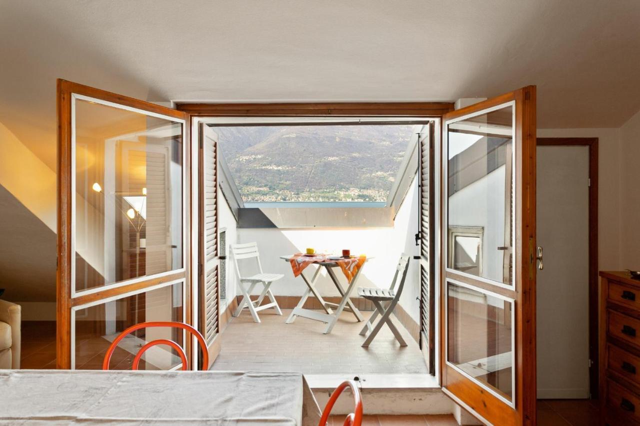 بيلانو Attic Lake View المظهر الخارجي الصورة