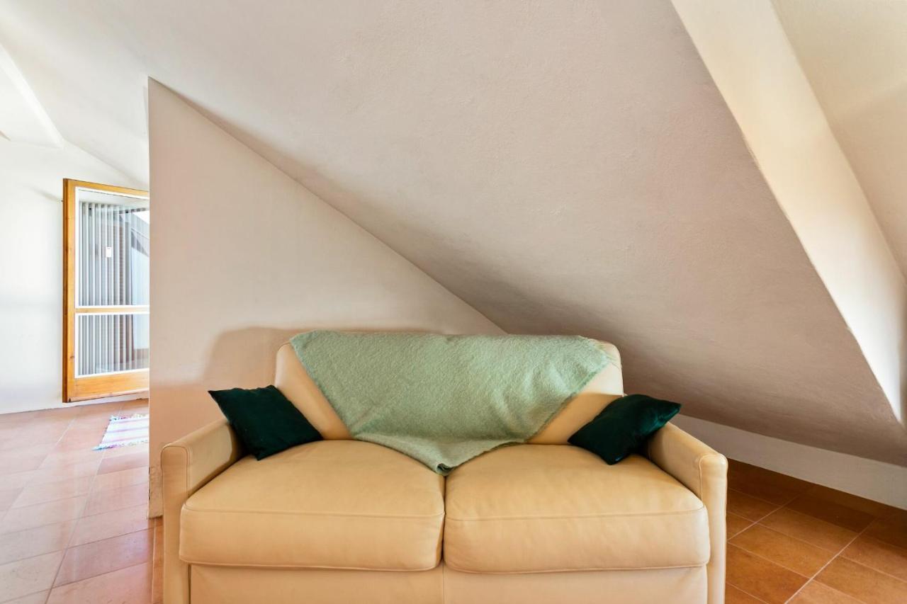 بيلانو Attic Lake View المظهر الخارجي الصورة