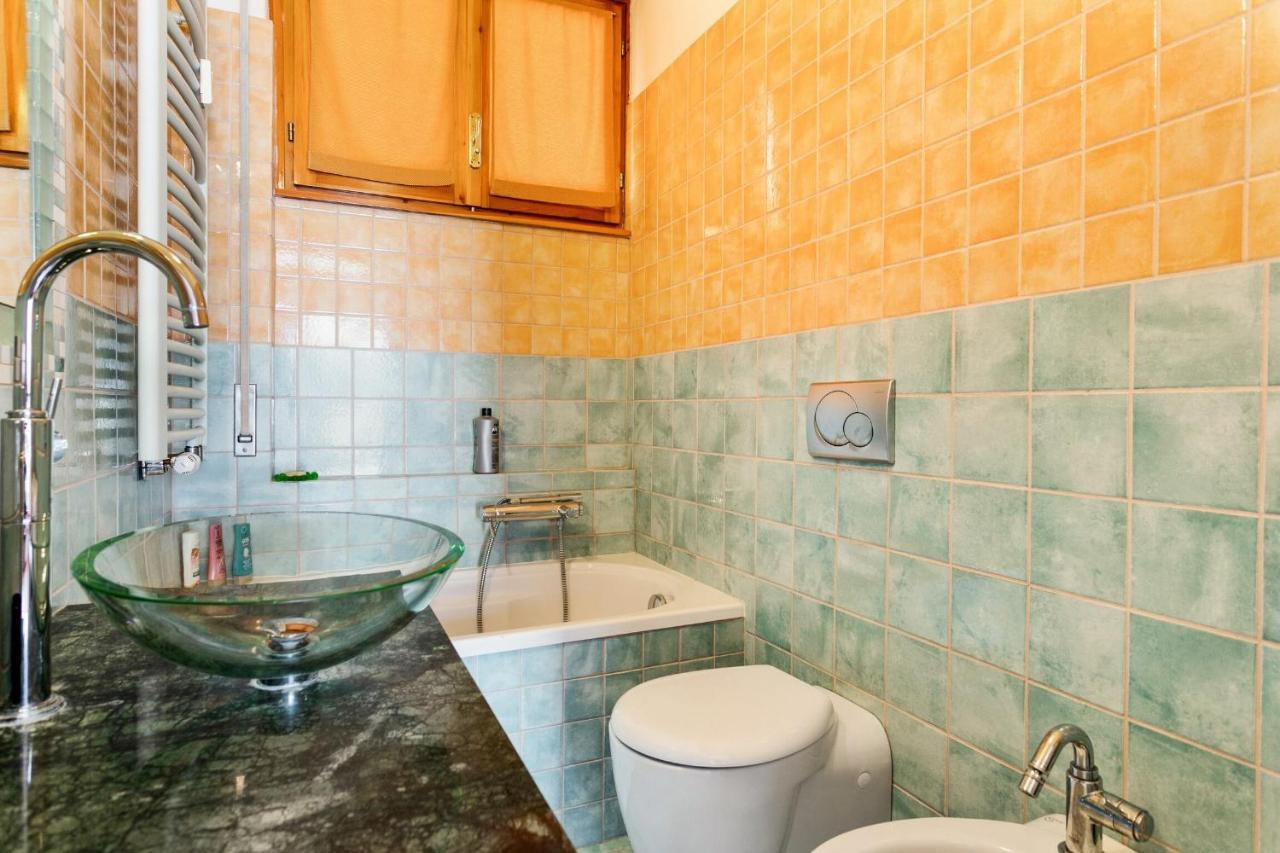 بيلانو Attic Lake View المظهر الخارجي الصورة
